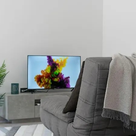 Precioso Estudio Junto A La Catedral