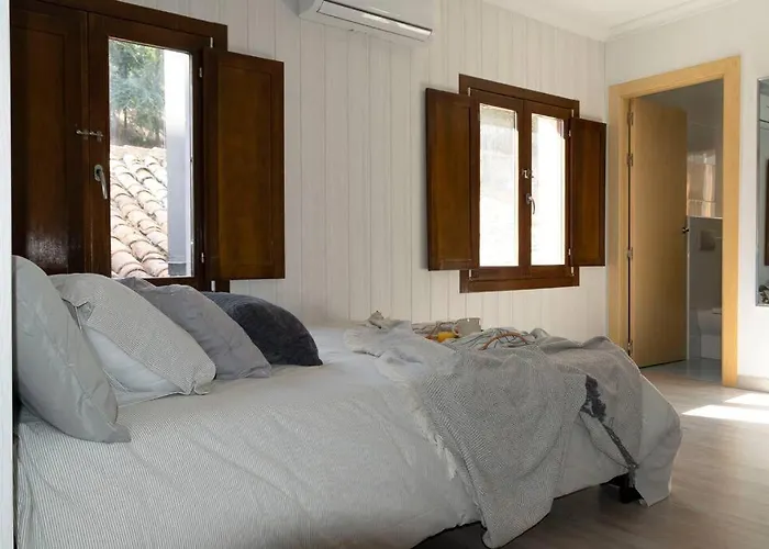 Precioso Estudio Junto A La Catedral アパート